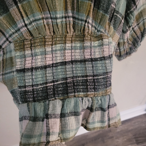 Free People Teagan Plaid Puff Sleeve Top in Teal Combo size Medium - Picture 6 of 8